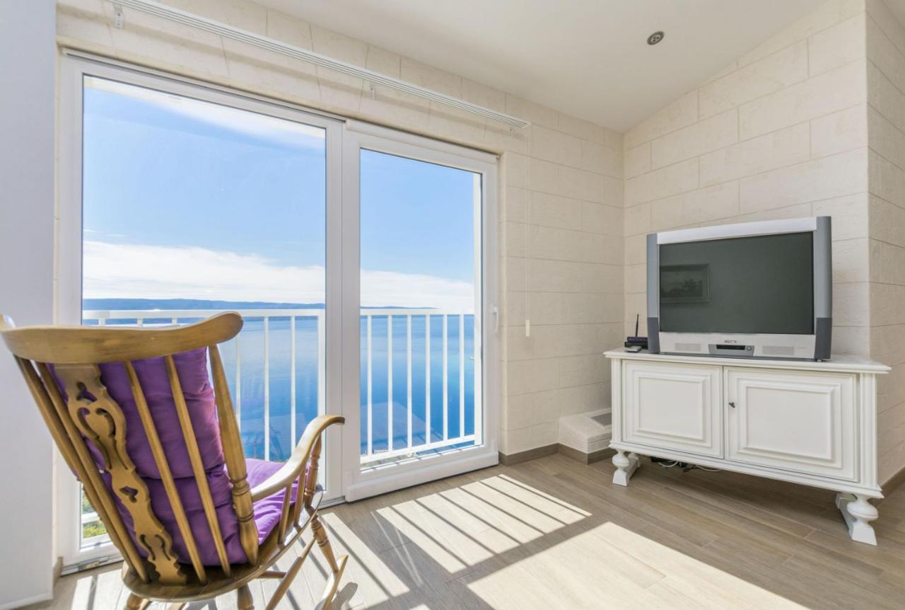 Apartments Luxury View Omis Exterior photo