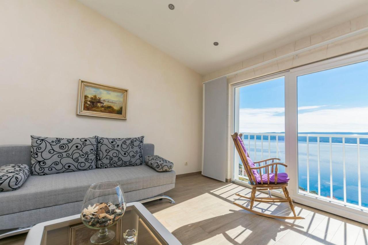 Apartments Luxury View Omis Exterior photo