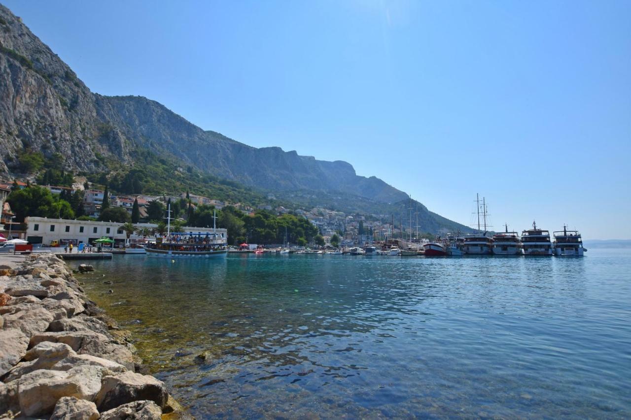 Apartments Luxury View Omis Exterior photo
